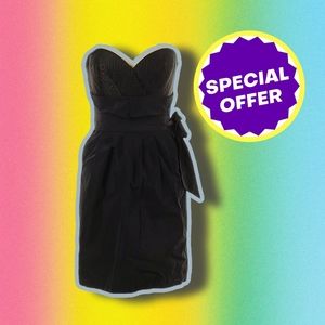 BCBG MAXAZRIA-STRAPLESS-BOW- BTWN/CUPS-HALFBOW CENTER@BREAST-TIE@FRONT/SIDE